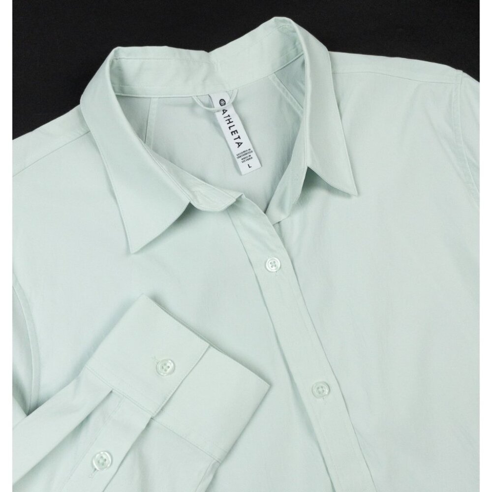 Athleta Midtown Shirt Women's Large Pale Green Button-Up Long Sleeve Polyester